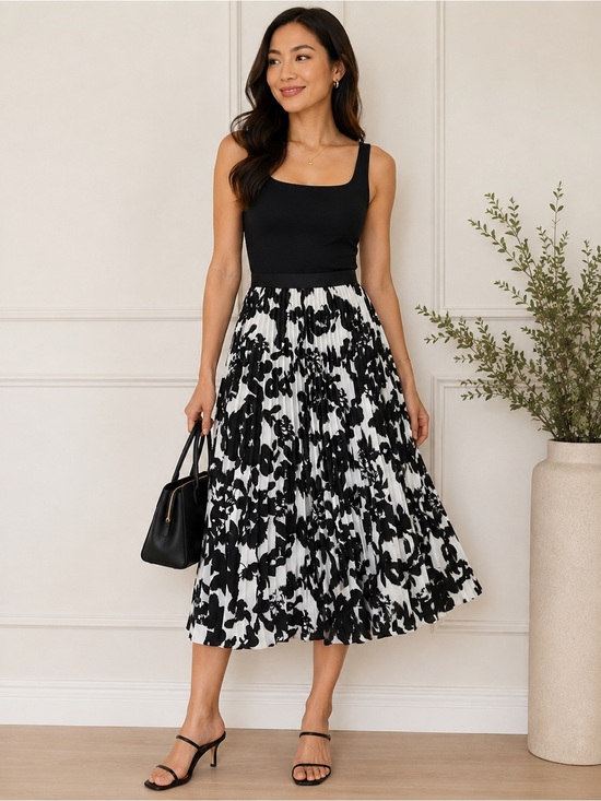 Karl Lagerfeld Dresses & Skirts - Karl Lagerfeld Black and White Floral Pleated Skirt size 10